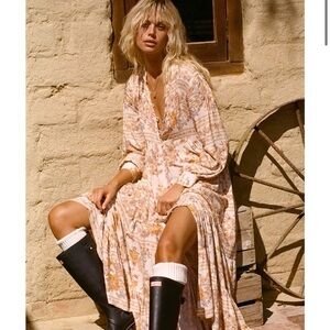 Spell and the Gypsy Meadowlands Floral Gown Duster